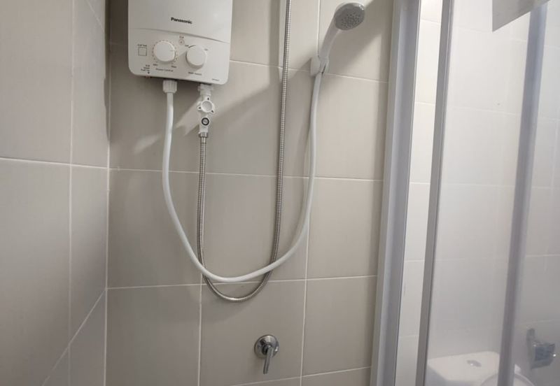 Meridin Bayvue Apartment