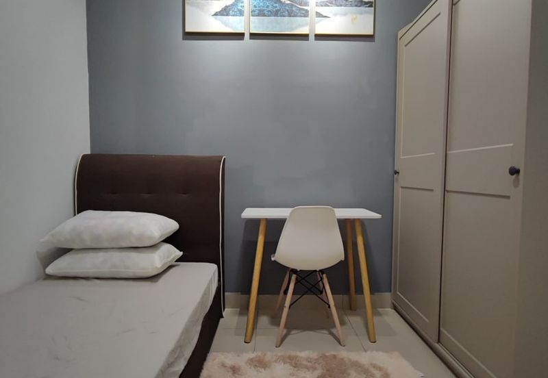 Meridin Bayvue Apartment