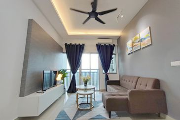 Meridin Bayvue Apartment