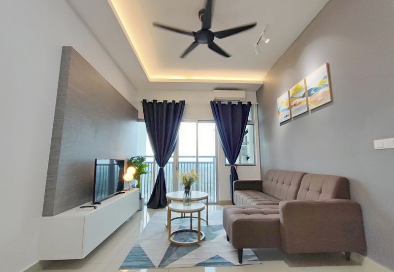 Meridin Bayvue Apartment