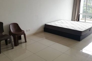 Dedaun Hijau (Greenfield Regency)