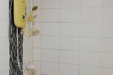 Dedaun Hijau (Greenfield Regency)