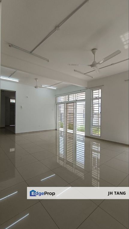  Taman Mutiara Rini, Skudai @ JALAN ABADI ✳️5室&4浴室 5 bedrooms 4 bathrooms , Johor, Skudai