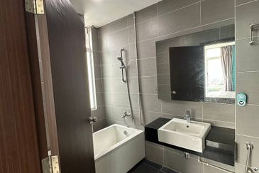 D'Esplanade Residence