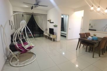 Dedaun Hijau (Greenfield Regency)