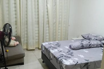 Aliff Avenue TAMAN DAMANSARA ALIFF TAMPOI TEPI LARKIN, NEARBY JB TOWN CIQ - 3bed 2 bathroom  1 carpark