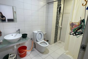 Dedaun Hijau (Greenfield Regency)