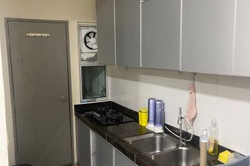 Dedaun Hijau (Greenfield Regency)