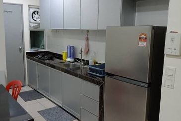 Dedaun Hijau (Greenfield Regency)