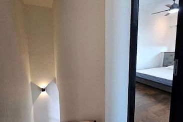 Almas Suites @ Puteri Harbour