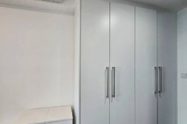 Almas Suites @ Puteri Harbour