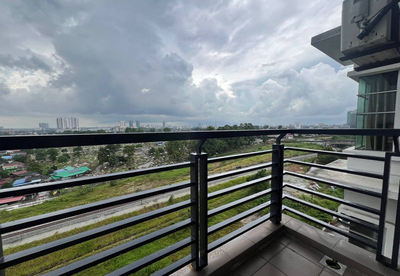 M'Tiara Apartment @ Larkin Idaman