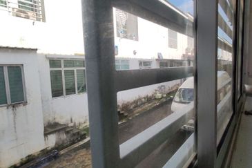 Austin Residence @Taman Mount Austin