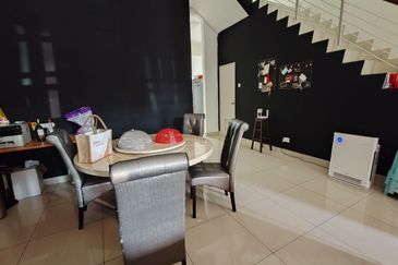 Austin Residence @Taman Mount Austin