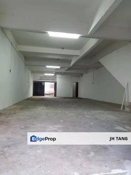 Taman Skudai Baru, Skudai, Jalan Hang Lekir (Beside Selesa Jaya) 2 Storey Shop Lot - ⁠Tenanted - ⁠Nearby Klinik Kesihatan , Taman Industry Jaya ..., Johor, Skudai