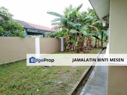 Semi D Jalan Kebun Shah Alam Freehold 2772sqft Nego 490K, Selangor, Shah Alam