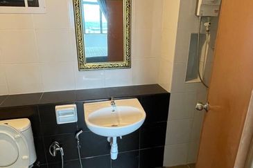 Sky Gardens Residences