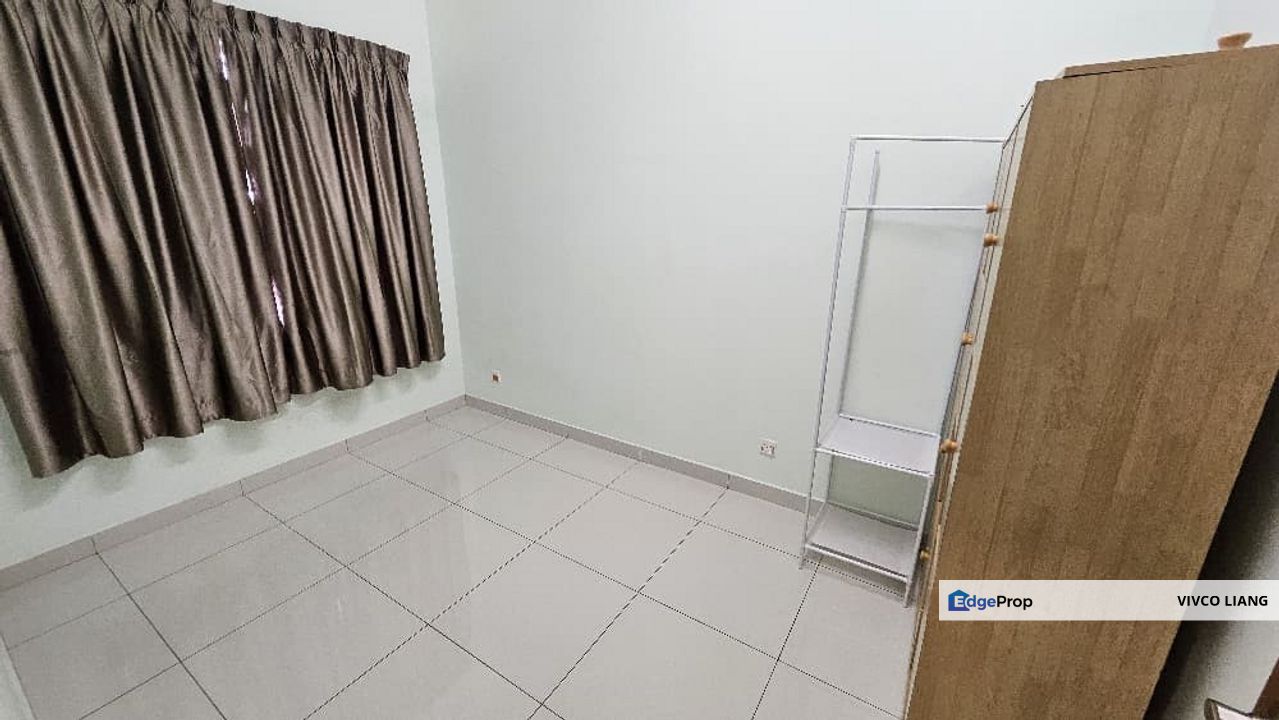 Valley west, Johor, Horizon Hills