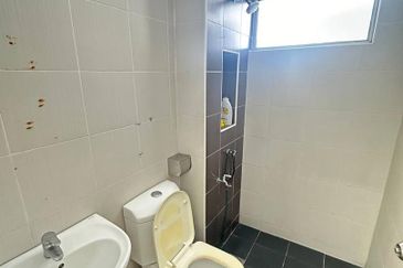 Austin Residence @Taman Mount Austin