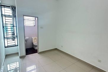 Austin Residence @Taman Mount Austin