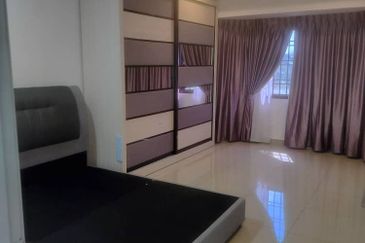 Jalan Mutiara Emas 2/19