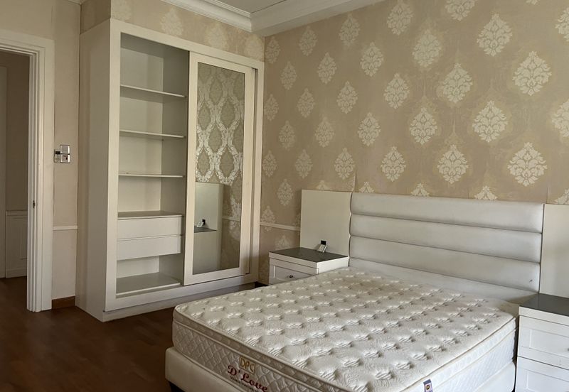 BELOW market value! Freehold Bungalow at Hill top with amazing city view at Bandar Puteri Puchong 