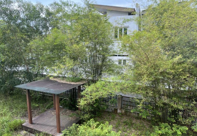 Worth buy, don’t miss! 2 storey SD with huge land at Bandar Puteri, 