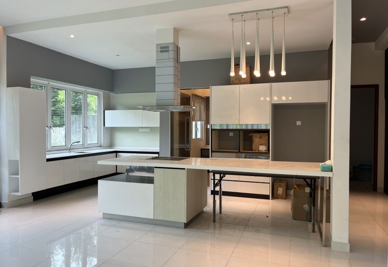 Worth buy, don’t miss! 2 storey SD with huge land at Bandar Puteri, 