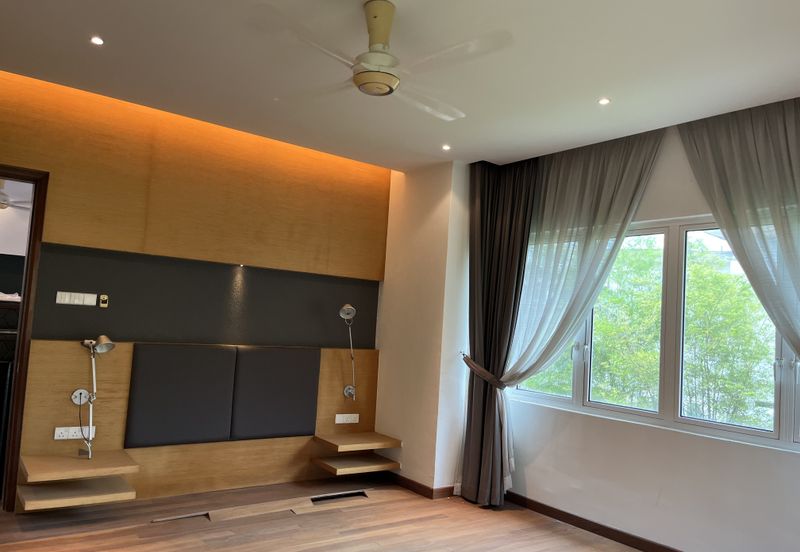 Worth buy, don’t miss! 2 storey SD with huge land at Bandar Puteri, 