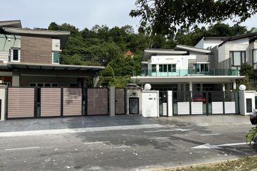 Worth buy, don’t miss! 2 storey SD with huge land at Bandar Puteri, 