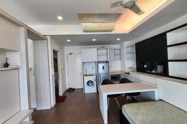 Oxford Tower @ Garden Plaza