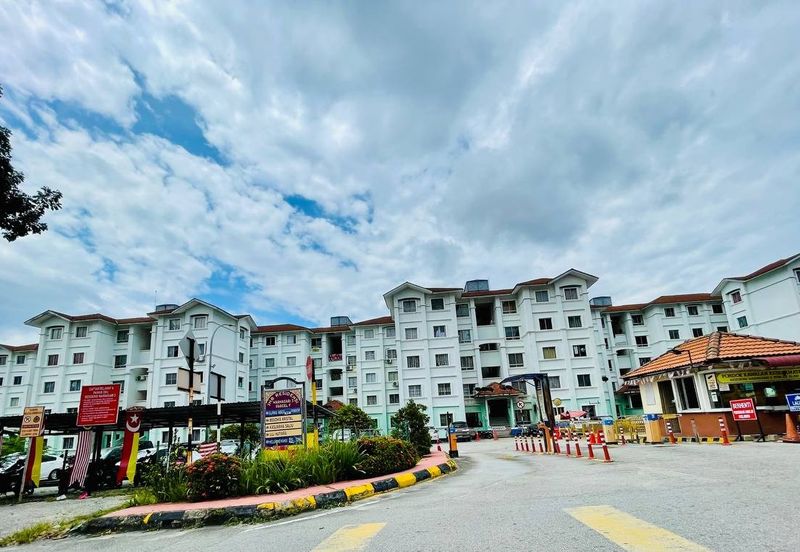 Residensi Warnasari 3