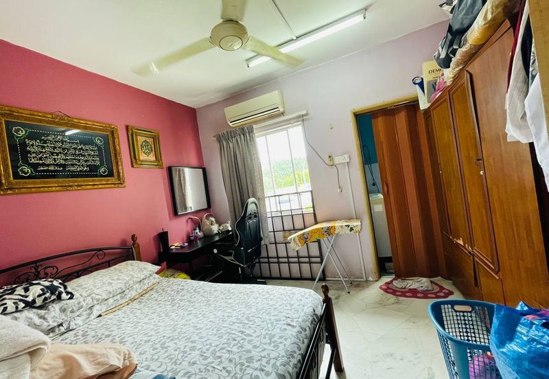 Residensi Warnasari 3