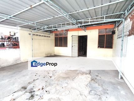 Freehold Double Storey Bandar Mahkota Banting, Selangor, Banting