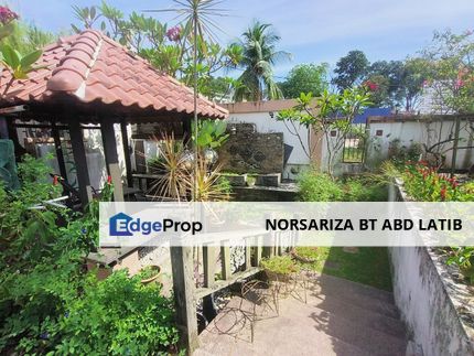 Bungalow 2.5 Storey with Spacious Land at Seksyen 7 Shah Alam, Selangor, Shah Alam