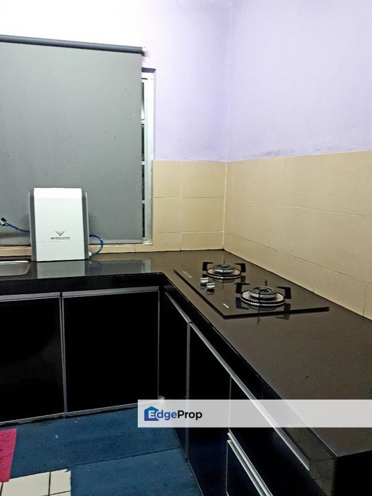 Level 1 Renovated Flat Gugusan Seroja Kota Damansara, Selangor, Kota Damansara