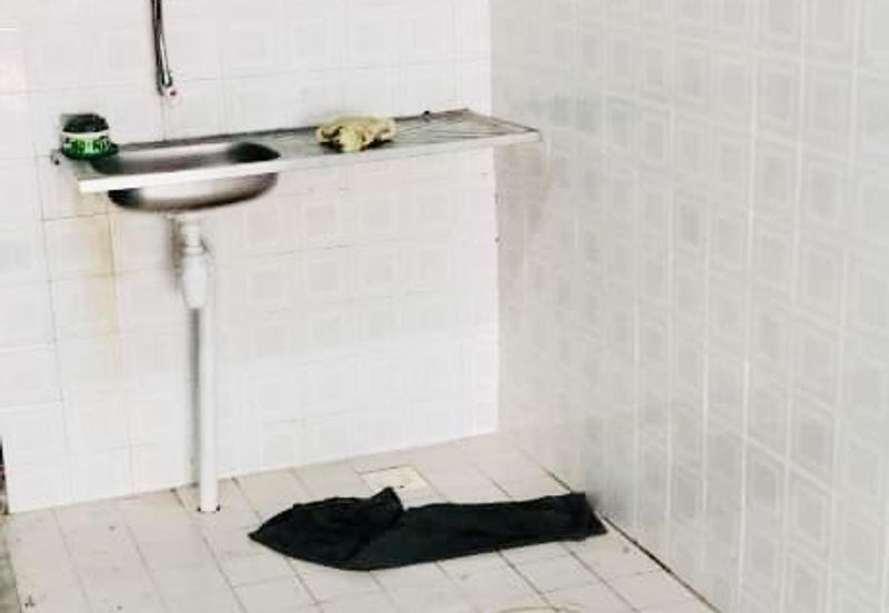 Level 1 Flat Intan Court Tmn Intan Perdana Teluk Kemang PF