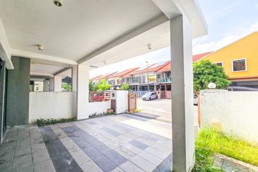 Pentas 2 @ Alam Impian