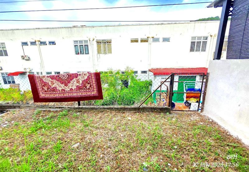 Teres Setingkat Taman Kesedar Putra 2, Gua Musang Kelantan