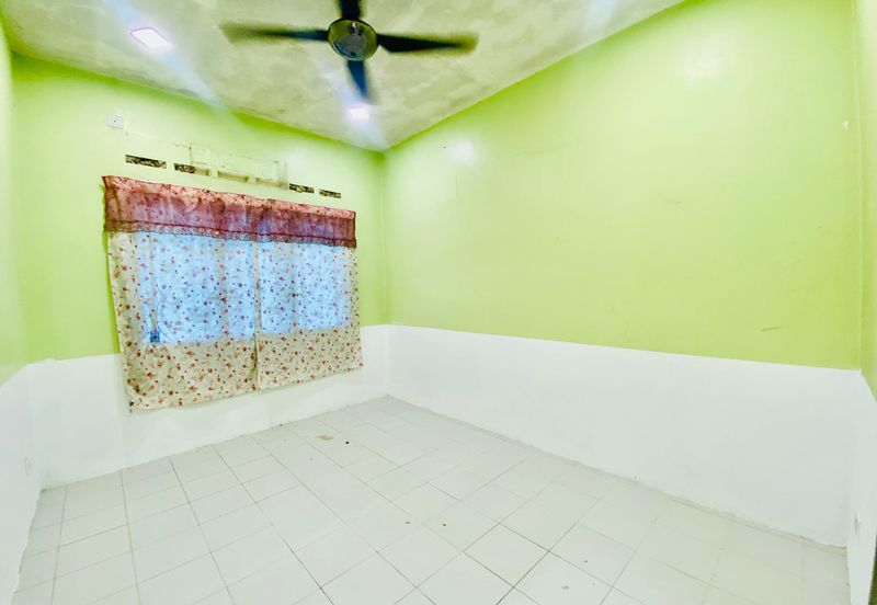 Taman Bentara Jalan Balam 4/46