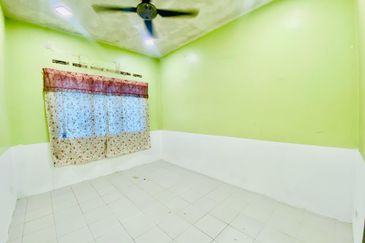 Taman Bentara Jalan Balam 4/46