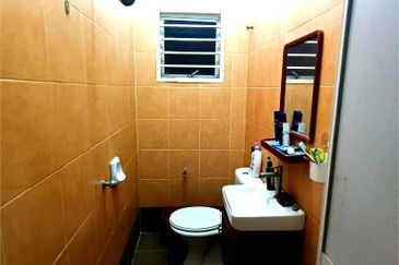 Fully Furnished Single Storey at Kg Lombong, Shah Alam