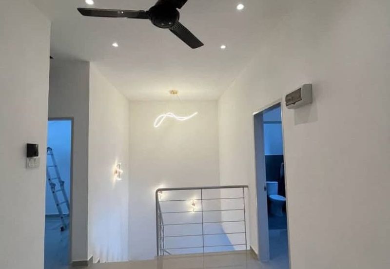 RUMAH 2 TINGKAT UNTUK DISEWA - Tulip Lake Edge Residence Puchong