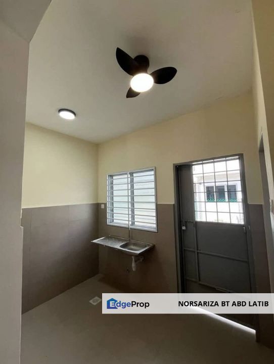 RUMAH 2 TINGKAT UNTUK DISEWA - Tulip Lake Edge Residence Puchong, Selangor, Puchong