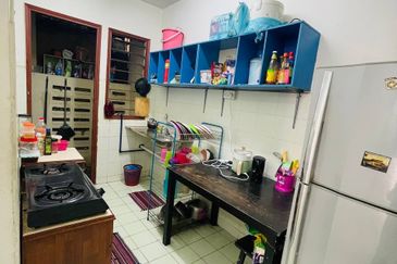 Apartment Pusat Komersil Seksyen 7 Shah Alam