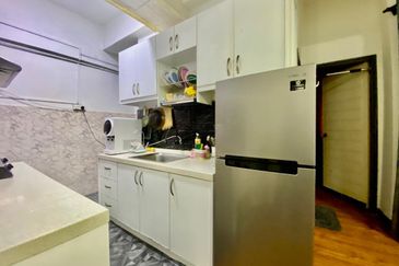 Pangsapuri Seri Proton