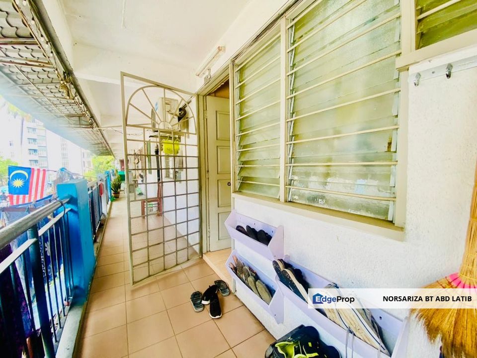 LEVEL 1 FULLY RENOVATED Flat PKNS Seksyen 16 Shah Alam, Selangor, Shah Alam