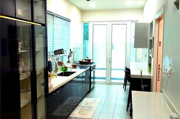 Seksyen 30, Shah Alam