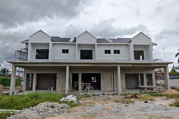 Projek Rumah Baru 2 Tingkat Freehold 1.5Km dari Pekan Sabak Bernam