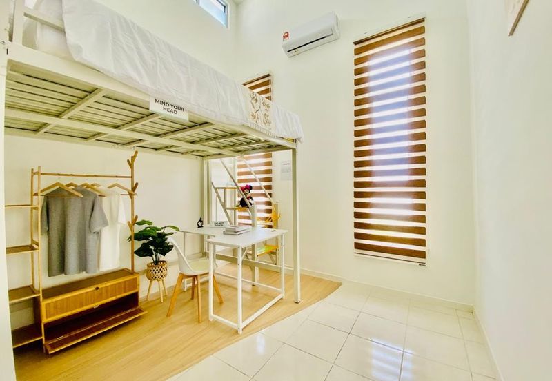 RUMAH BARU SETINGKAT FREEHOLD OPEN TITLE 4 Bilik di Alor Gajah